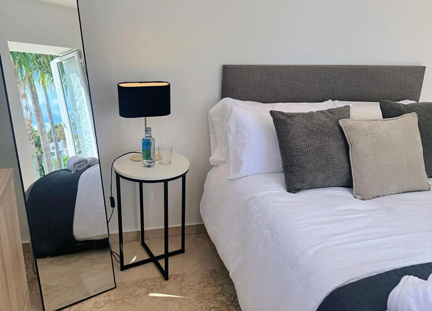 2 Bed Apartment In Benavista Estepona