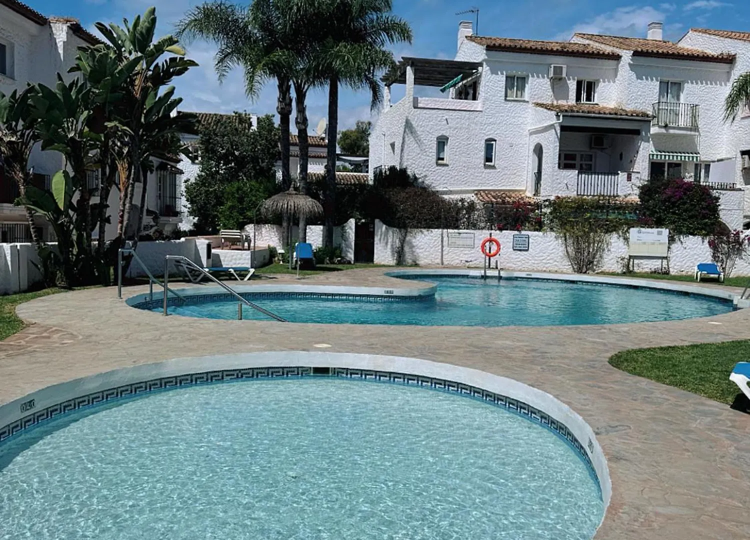 2 Bed Apartment In Benavista إِستيبونا 0*,  إسبانيا